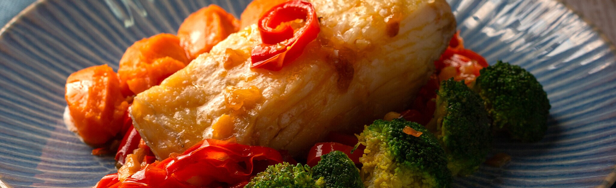 Bacalhau Confitado com Pastéis de Esmagada de Batata-Doce e Abóbora