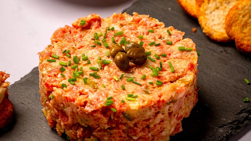 Tártaro de Fuet
