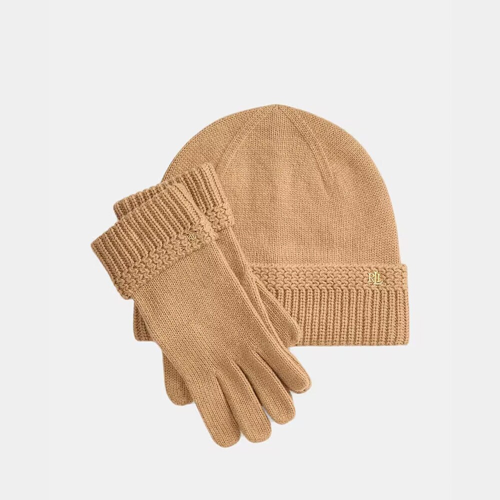Conjunto bufandas, gorros y guantes