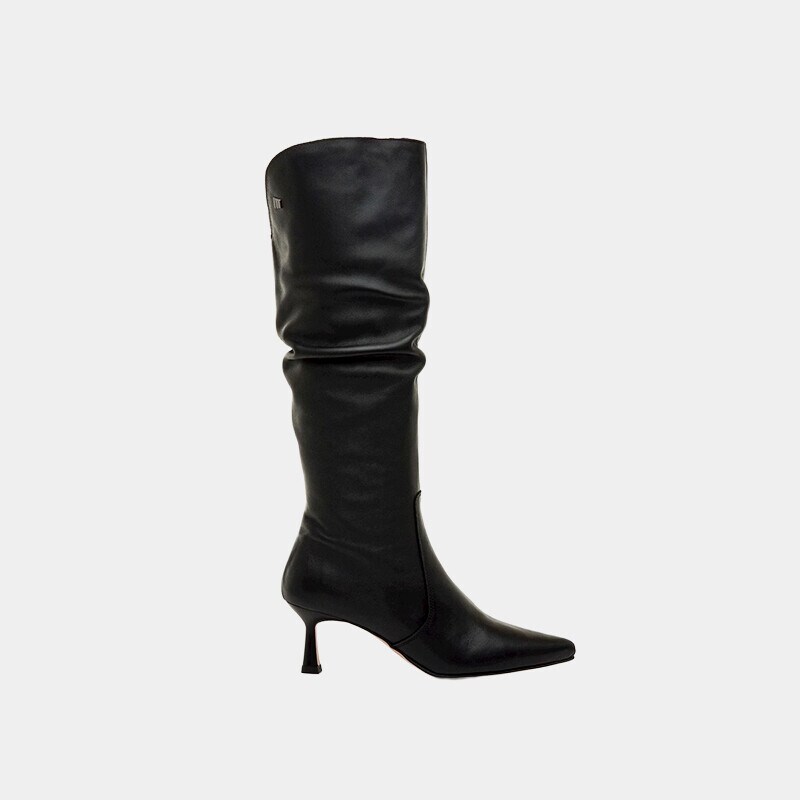 Botas