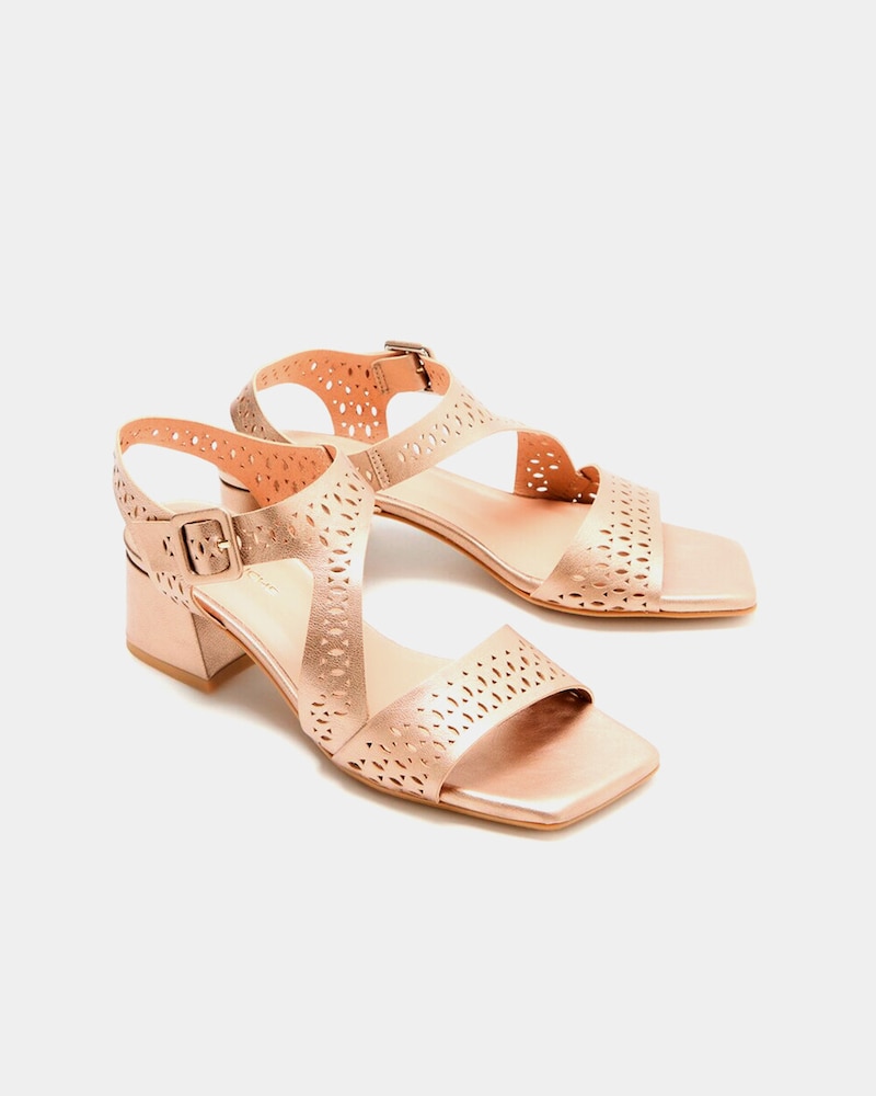 Sandalias