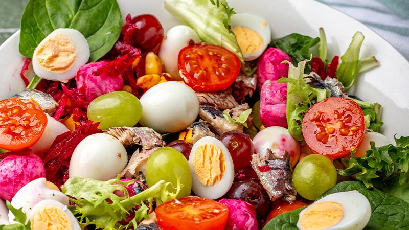 Salada de Bolinhas Coloridas