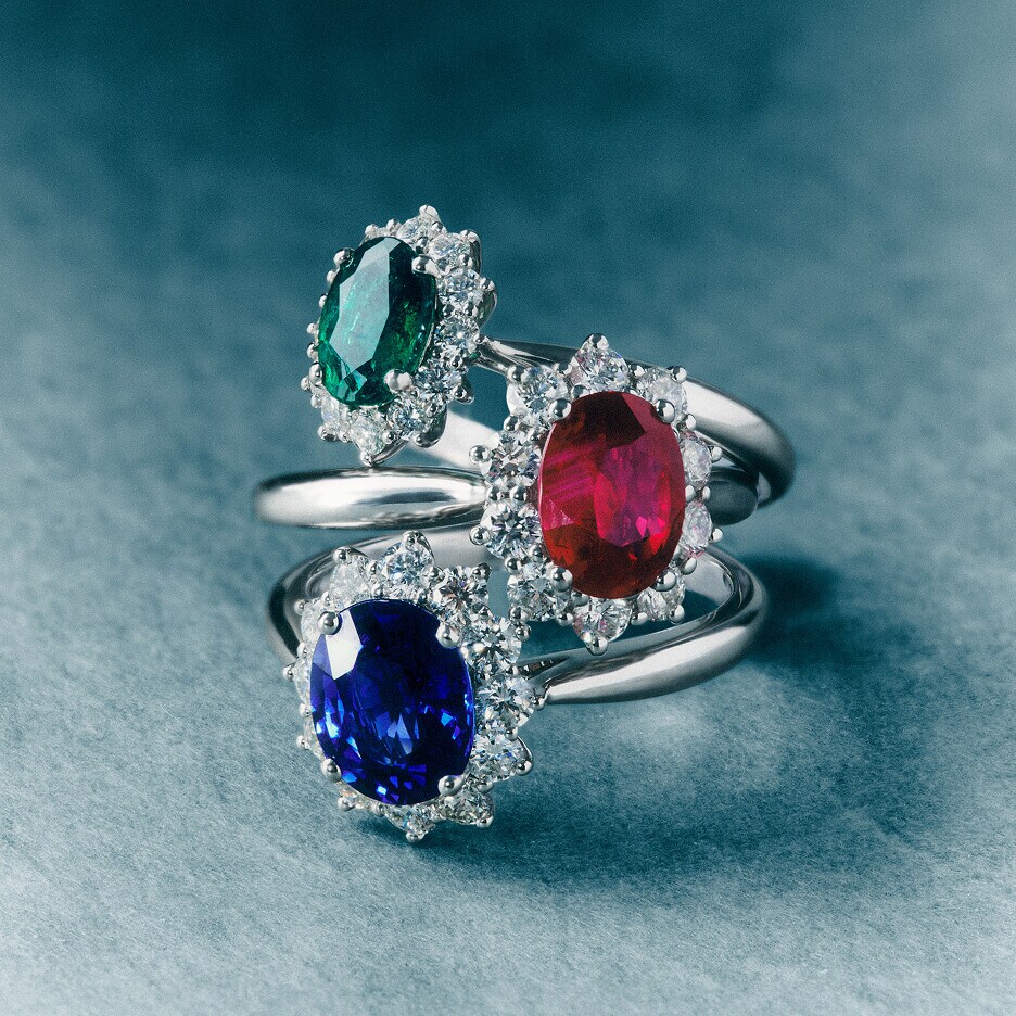 ANILLOS CON PIEDRA DE COLOR