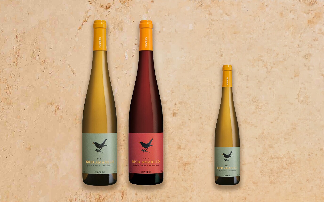 Oferta Bico Amarelo Vinho Verde Branco garrafa 37,5 cl na compra de duas unidades iguais ou combinadas