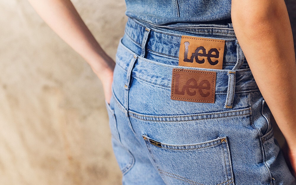 Lee 