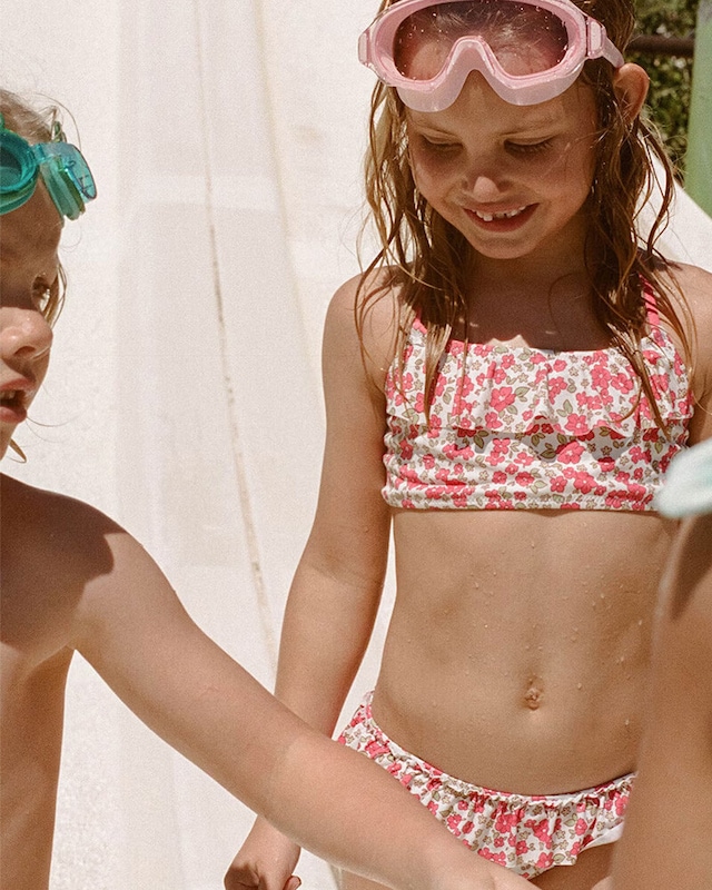 OS SALDOS até -50% em Moda Infantil na loja online do El Corte Inglés.