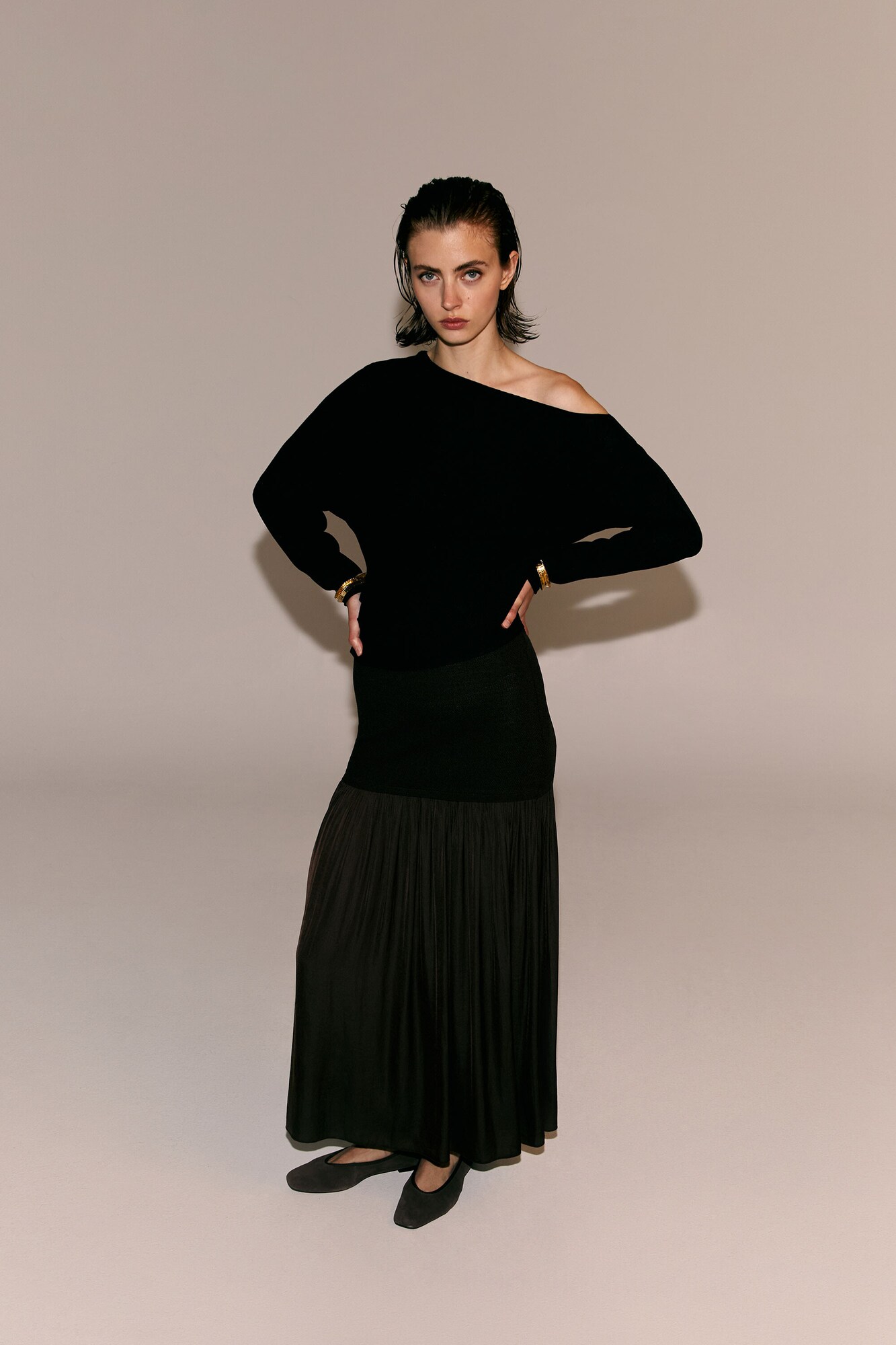 NEW BASICS WOMAN COLLECTION FW26