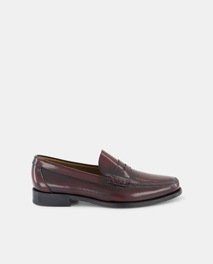 Mocassins em pele bordeaux