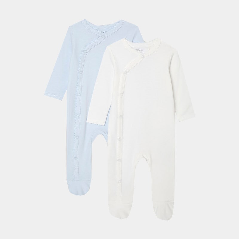 Pijamas y polainas
