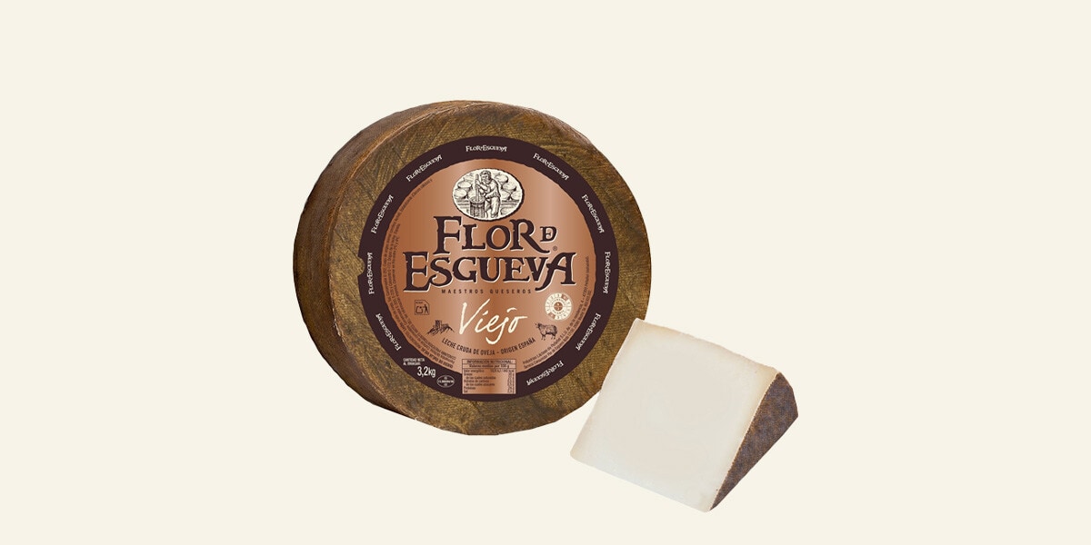 Queso viejo de oveja madurado en corteza natural Flor de Esgueva