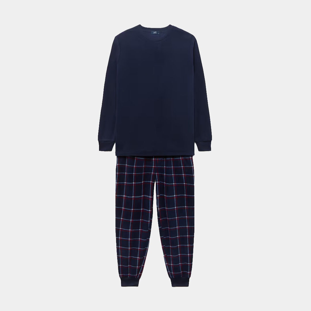 Pijamas y batas