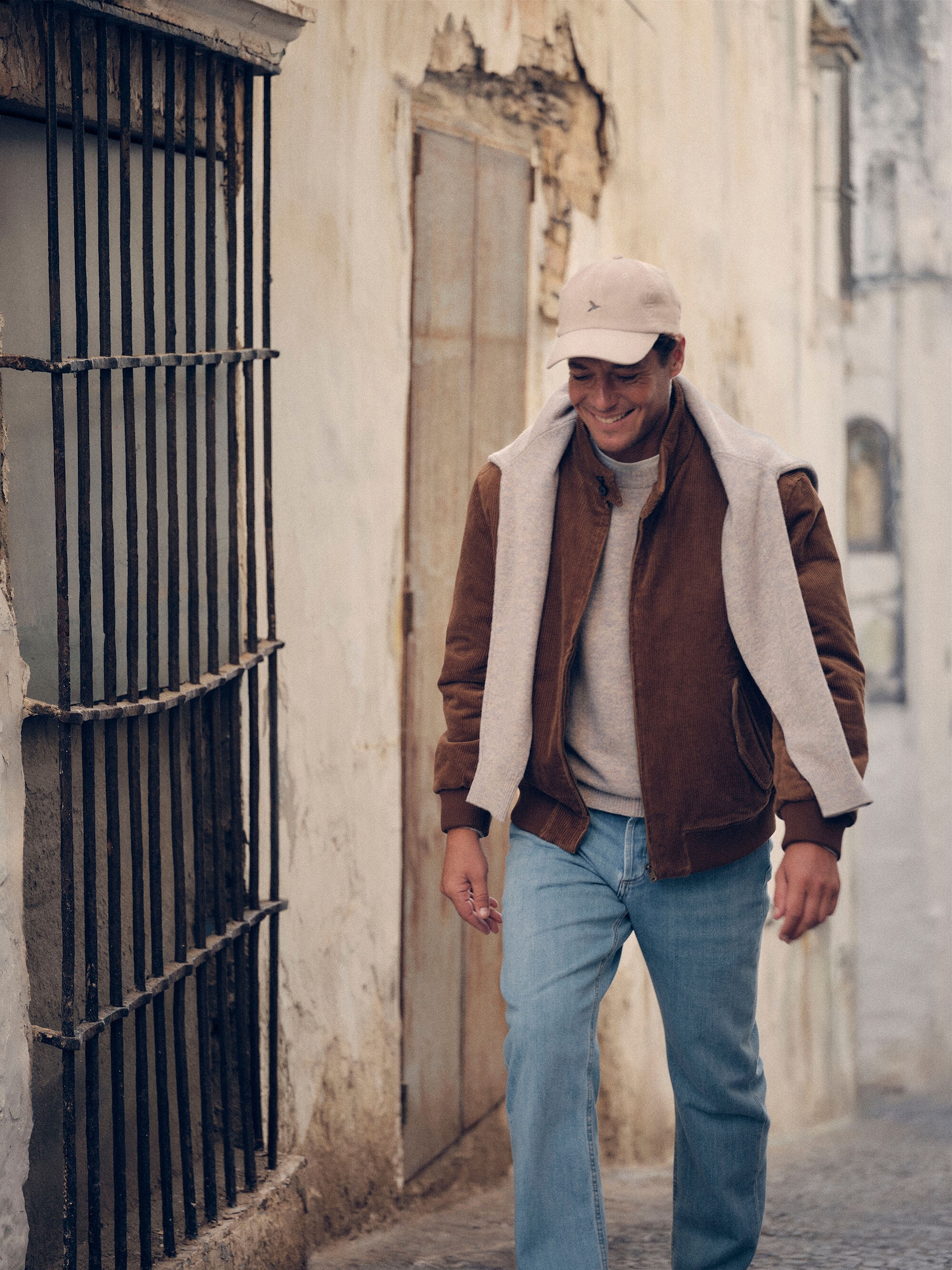 Lloyd´s · Cazando historias