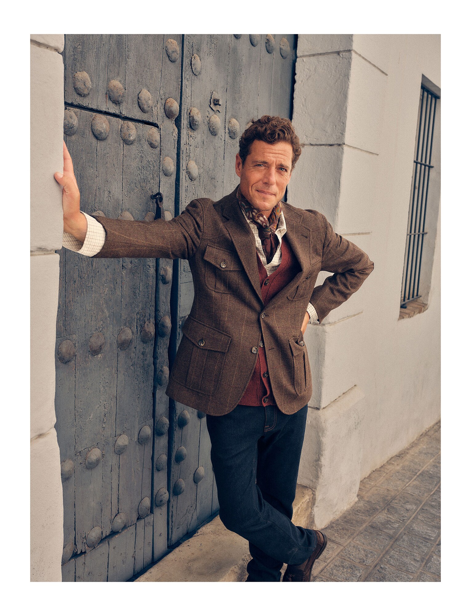 Lloyd´s · Cazando historias