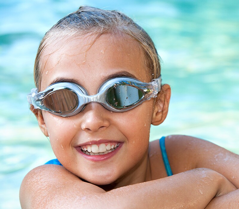 Deportes acuáticos, surf, natación y otros · Deportes El Corte Inglés  (4.202)