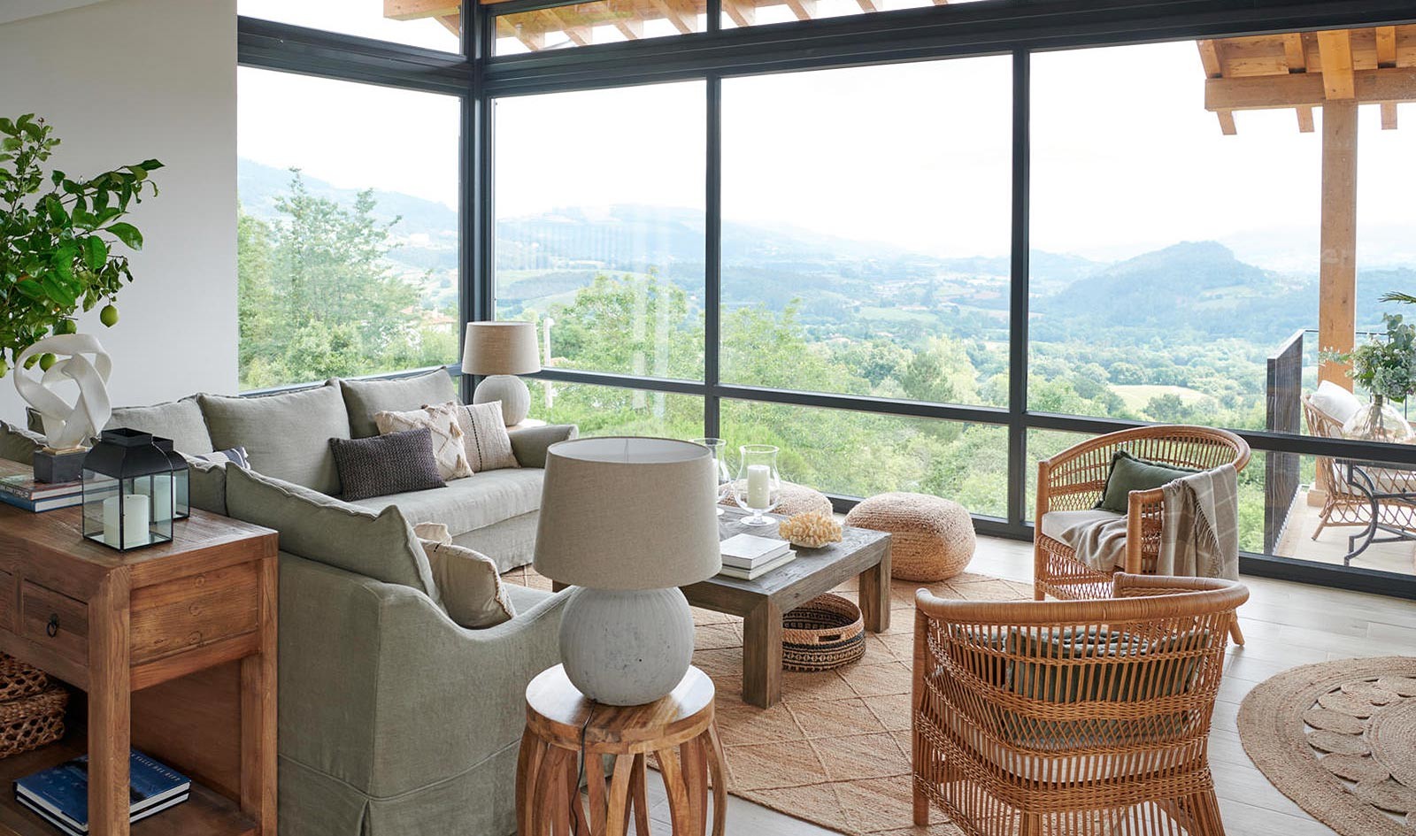 10 CASA BILBAO SALÓN