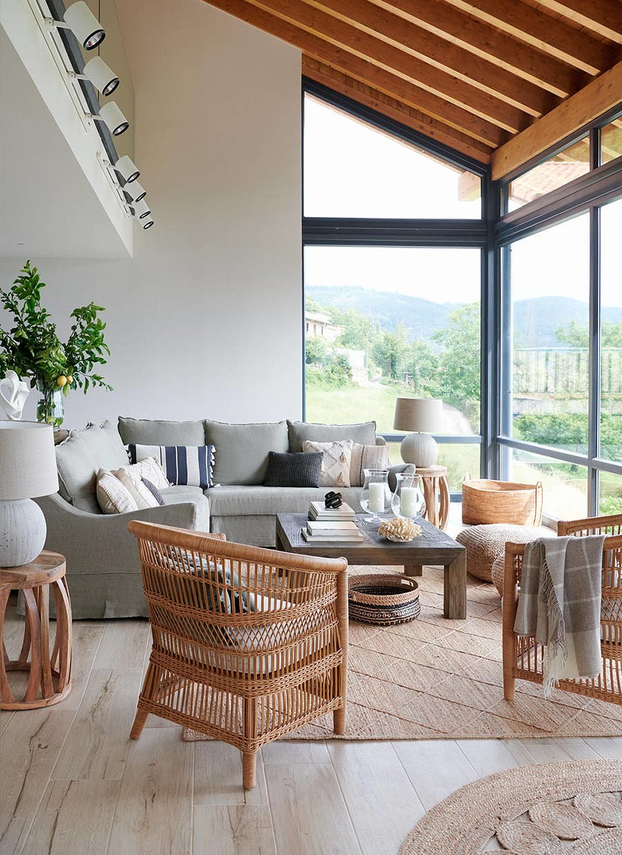 10 CASA BILBAO SALÓN