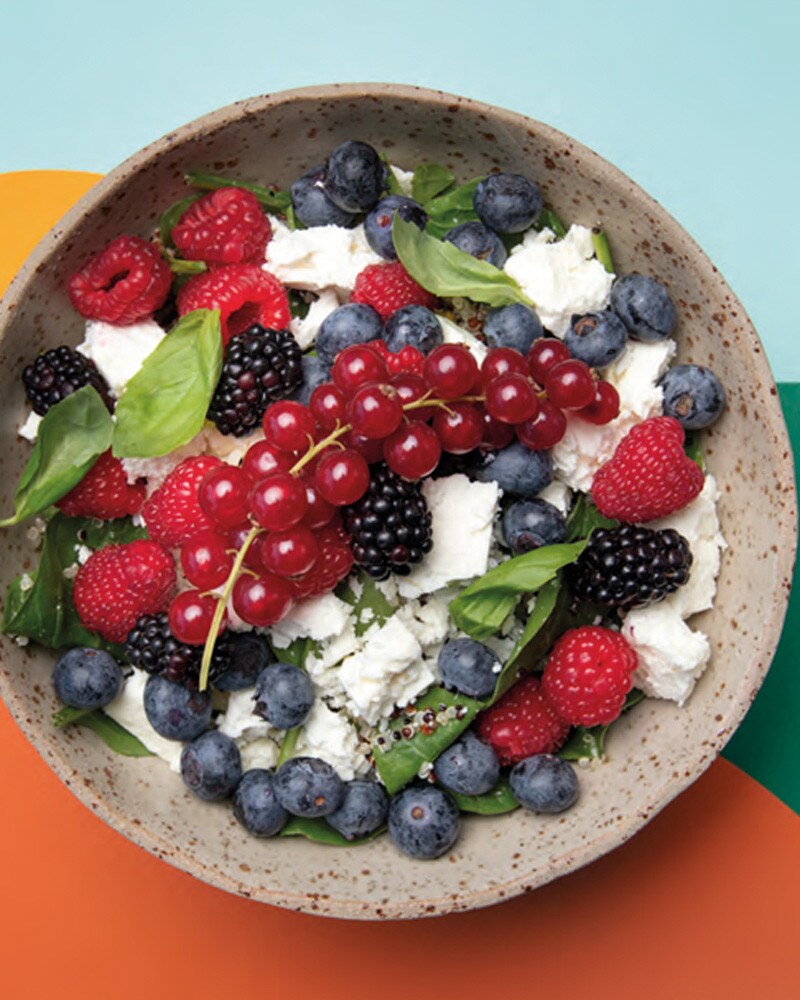 Salada de quinoa e frutos vermelhos