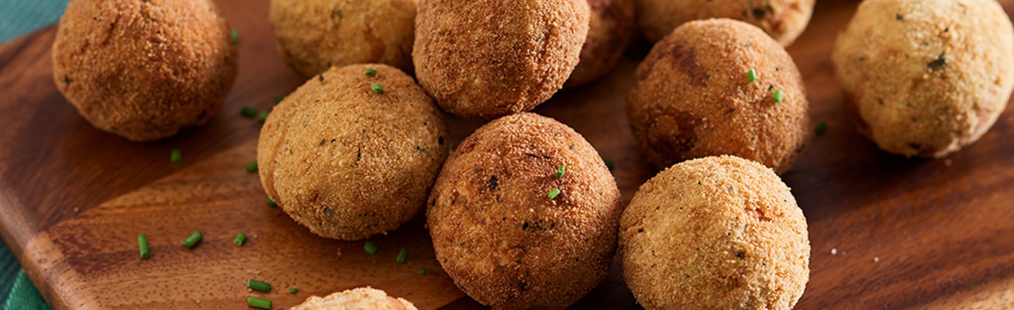 Marranitas Croquetas de Banana e Torresmos
