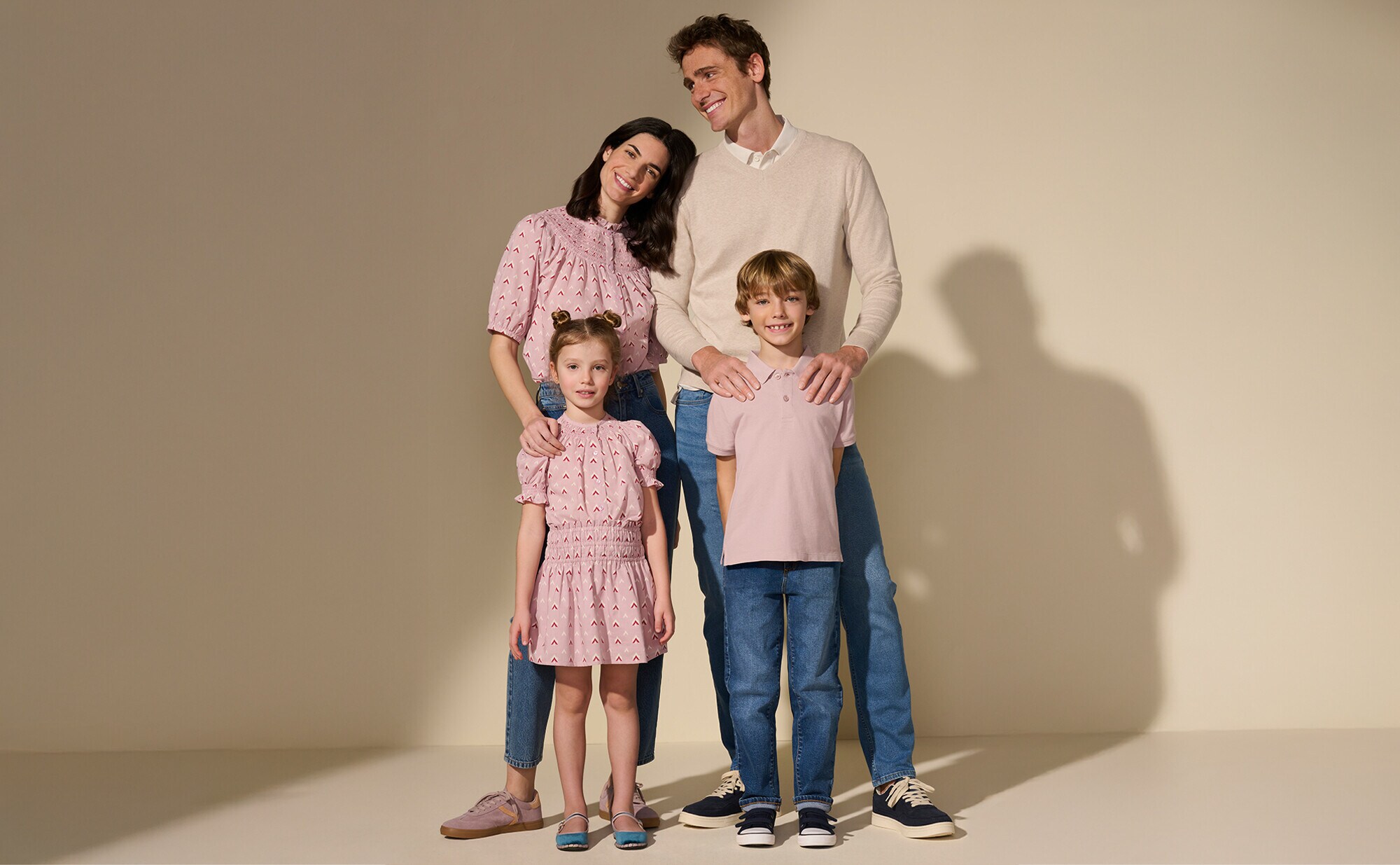Familia UNIT
