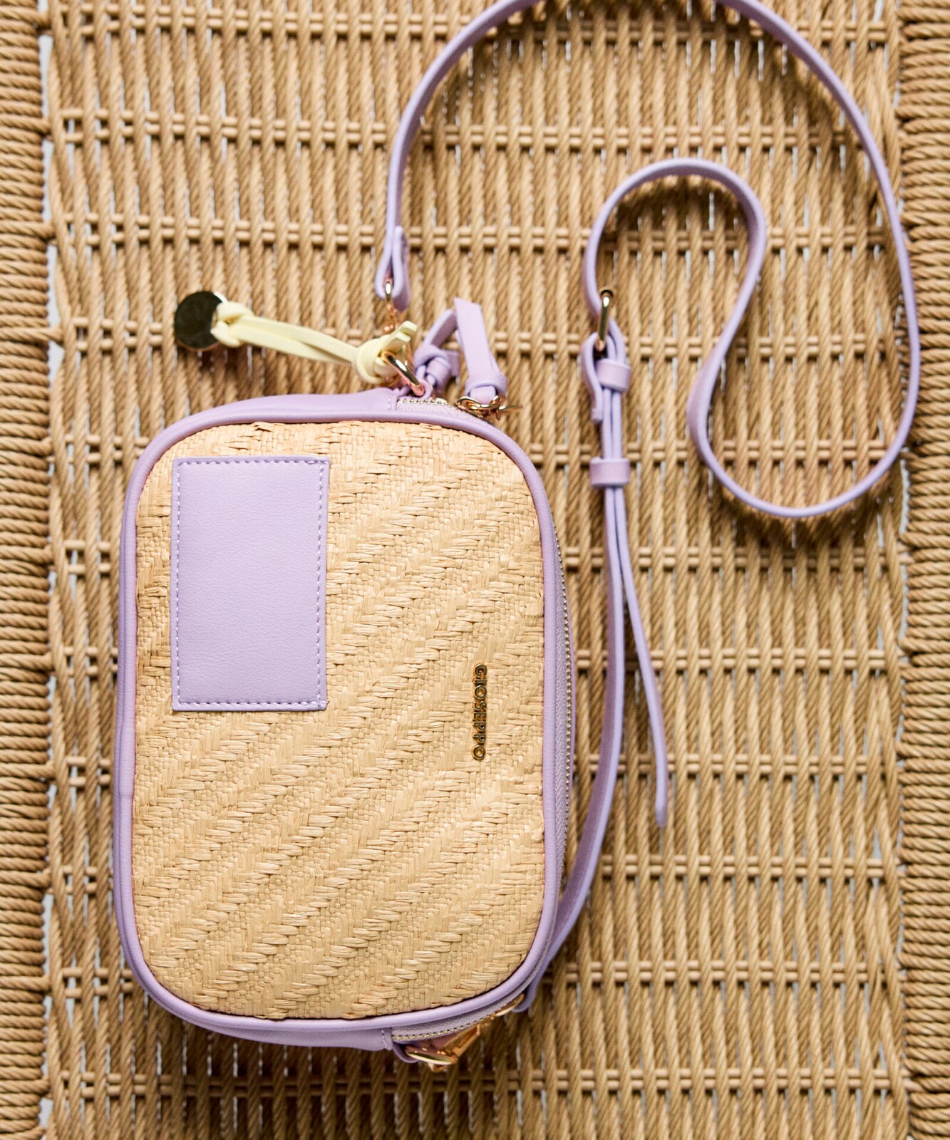 Gioseppo · Accesorios