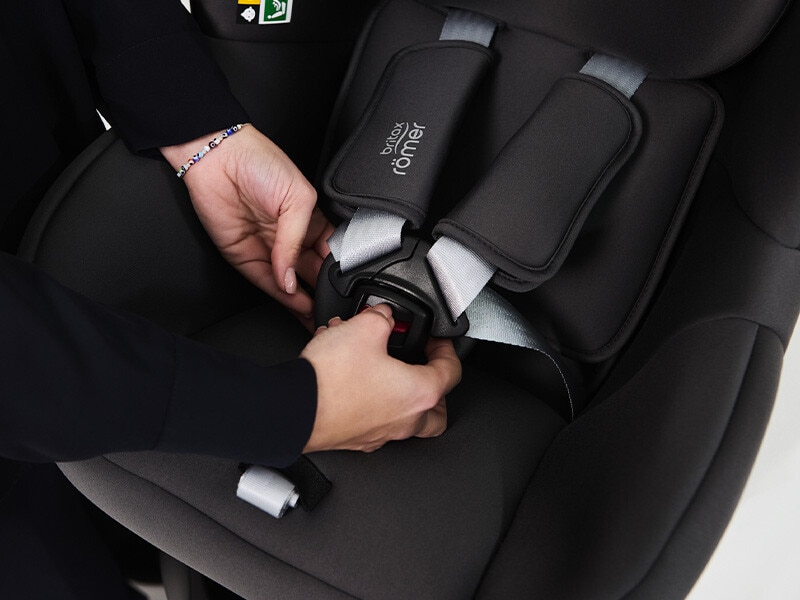 Cadeira Automóvel Britax Romer Dualfix M Plus