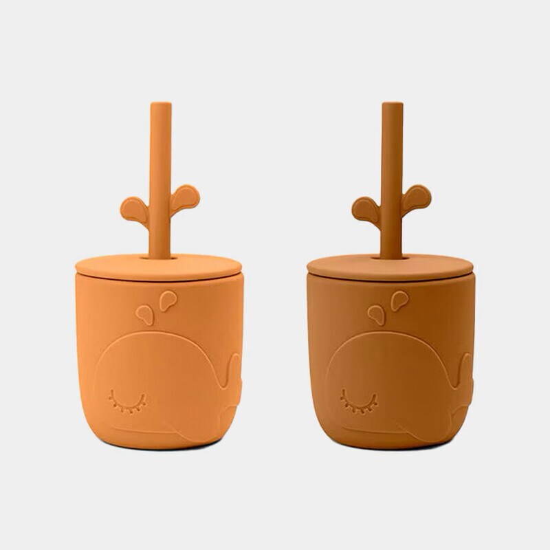 Vasos, tazas y botellas