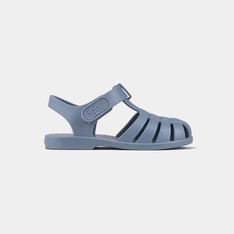 Chanclas y cangrejeras