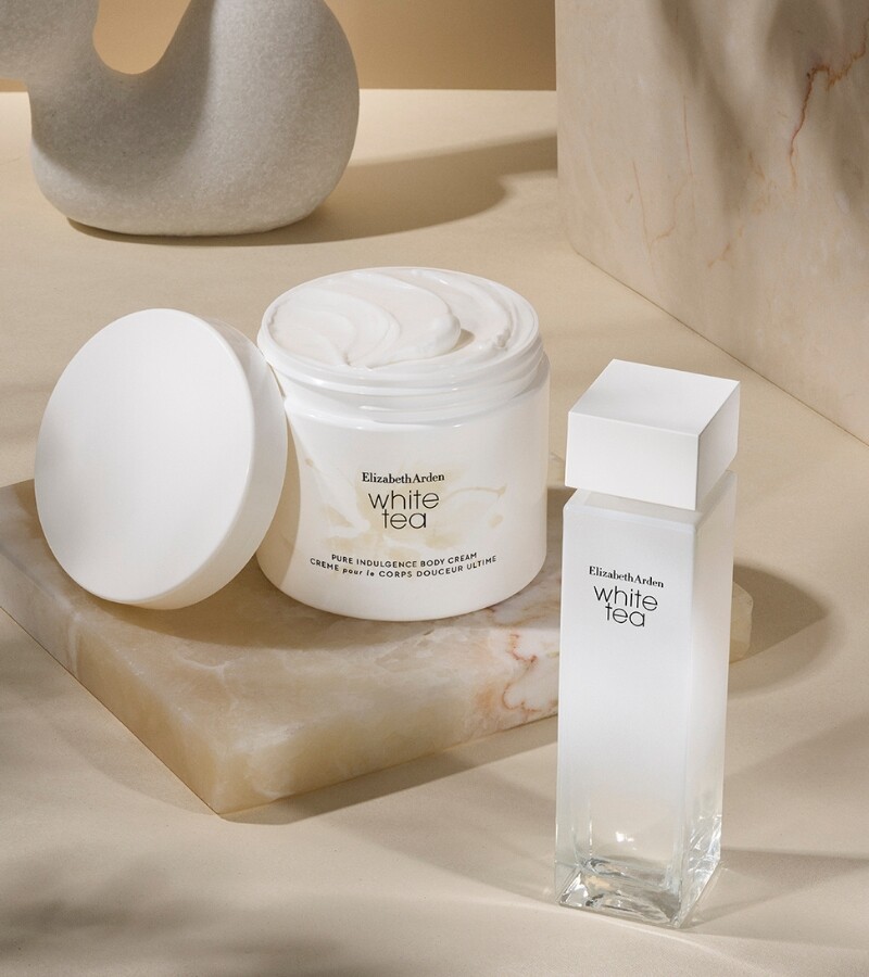 Descubra coleção White Tea de Elizabeth Arden na loja online El Corte Inglés 