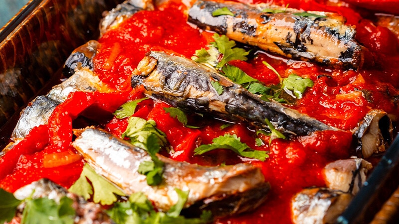 Sardinhas com Tomatada