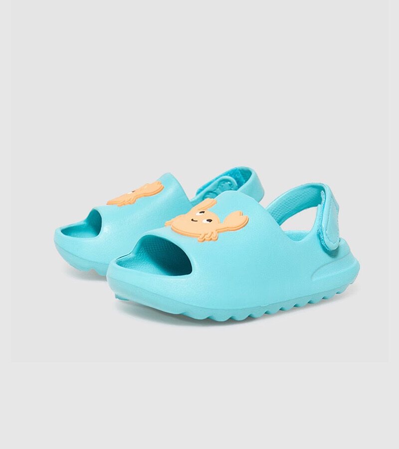 Aproveite Sapatos de Praia nos Saldos até -50% na loja online do El Corte Inglés