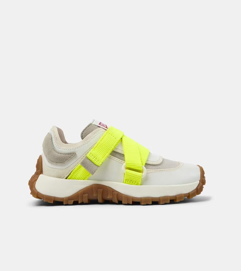 Aproveite Sapatos de Menina nos Saldos até -50% na loja online do El Corte Inglés
