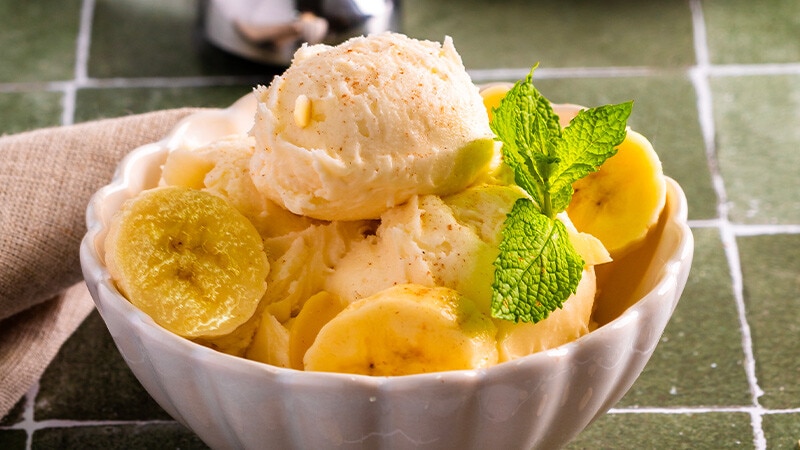 Gelado de Banana e Amêndoa