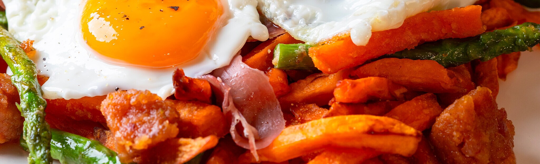 Ovos Rotos com Batata Doce e Farinheira