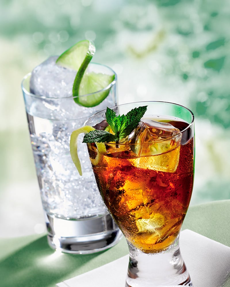 Hasta 2ª unidad -50% en aguas, refrescos y zumos