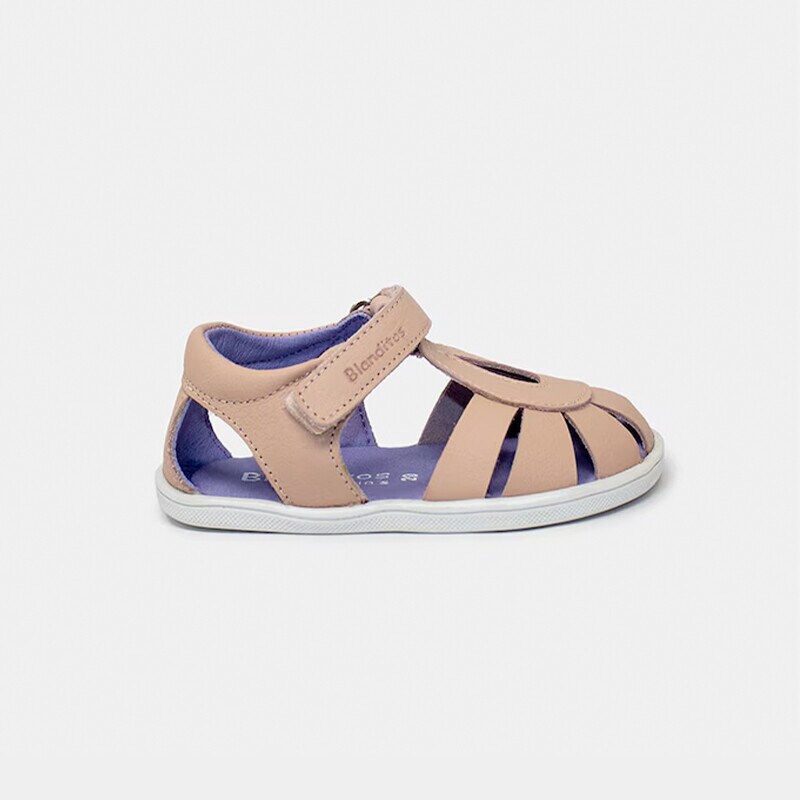 Sandalias