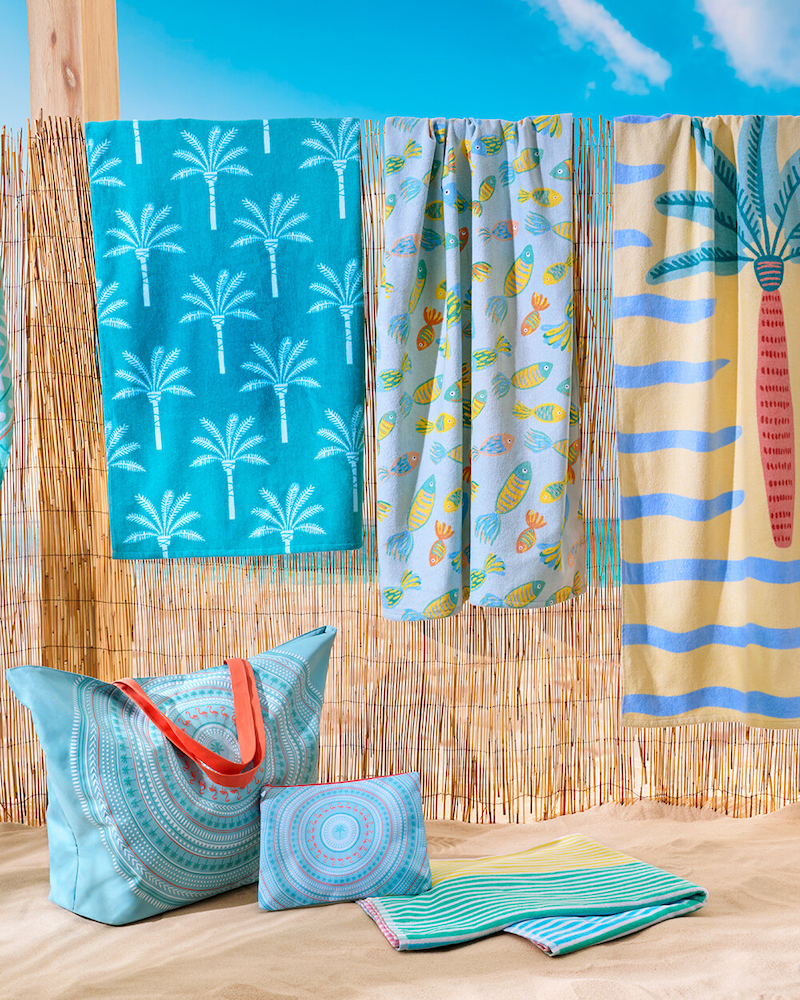 Selección de Toallas y pareos de playa Basics El Corte Inglés -50%