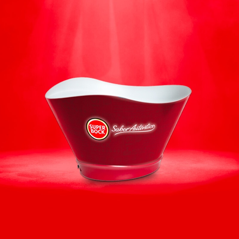 Exclusivo Online, oferta Balde de Gelo Super Bock na compra de 50€ em produtos Super Bock, assinalados. - 8 a 21 de agosto