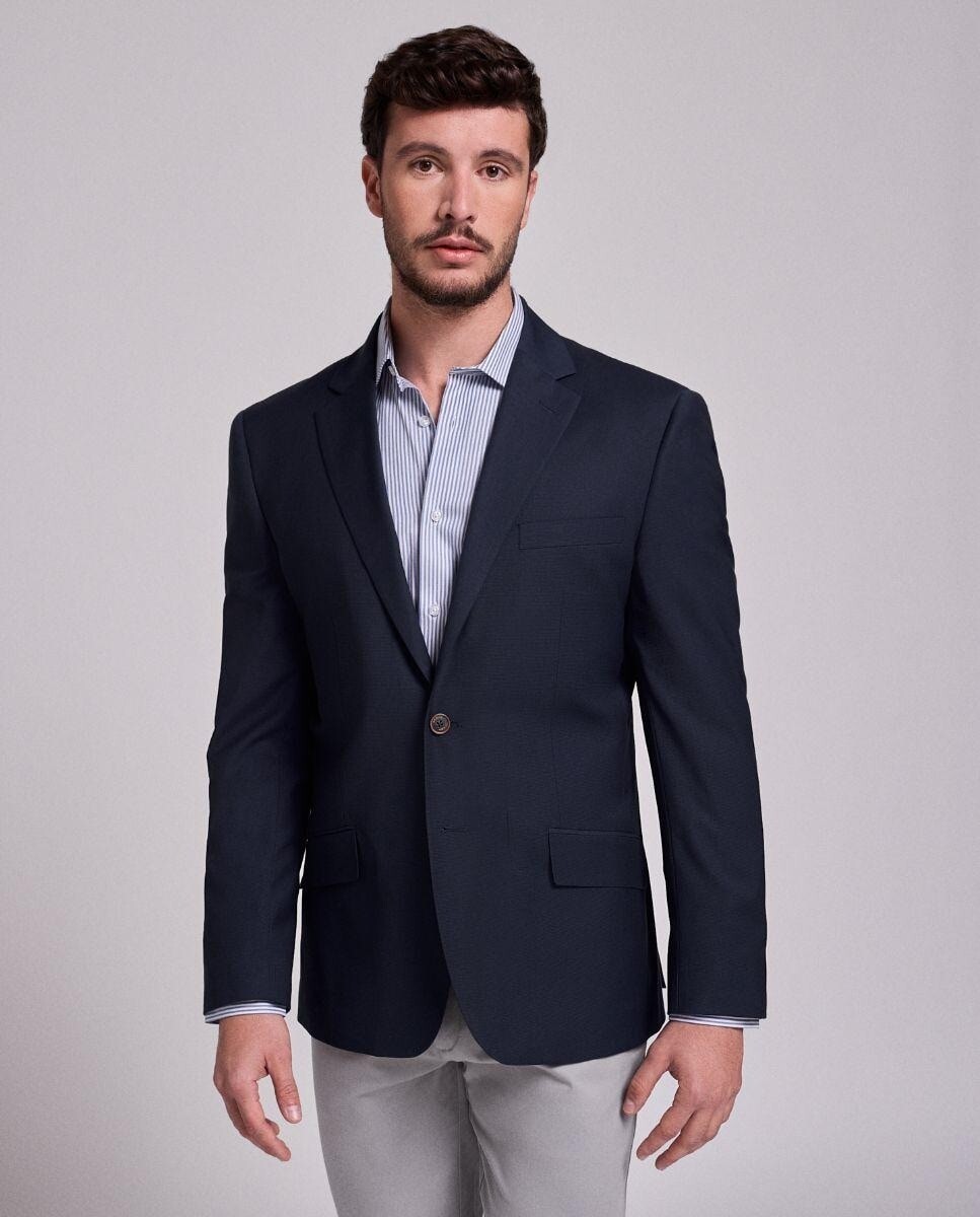 Imagem 0 de Blazer Regular com Bolsos Frontais e Fecho com Dois Botões