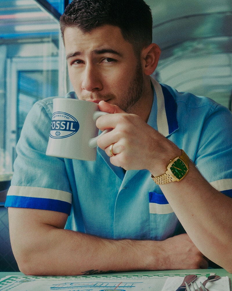 Edição limitada relógio Fossil com colaboração de Nick Jonas