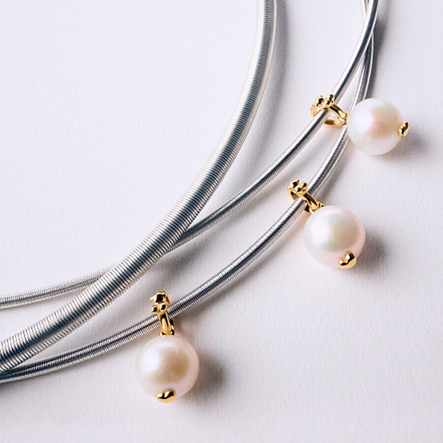 Collares y colgantes