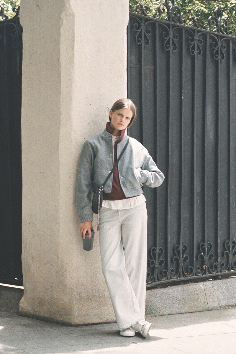 Downtown Club Green Coast Mulher