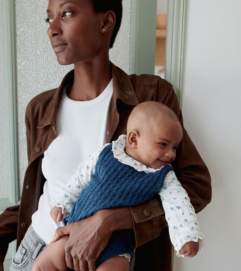 Veja os bodies para bebé da marca Baby na loja online do El Corte Inglés