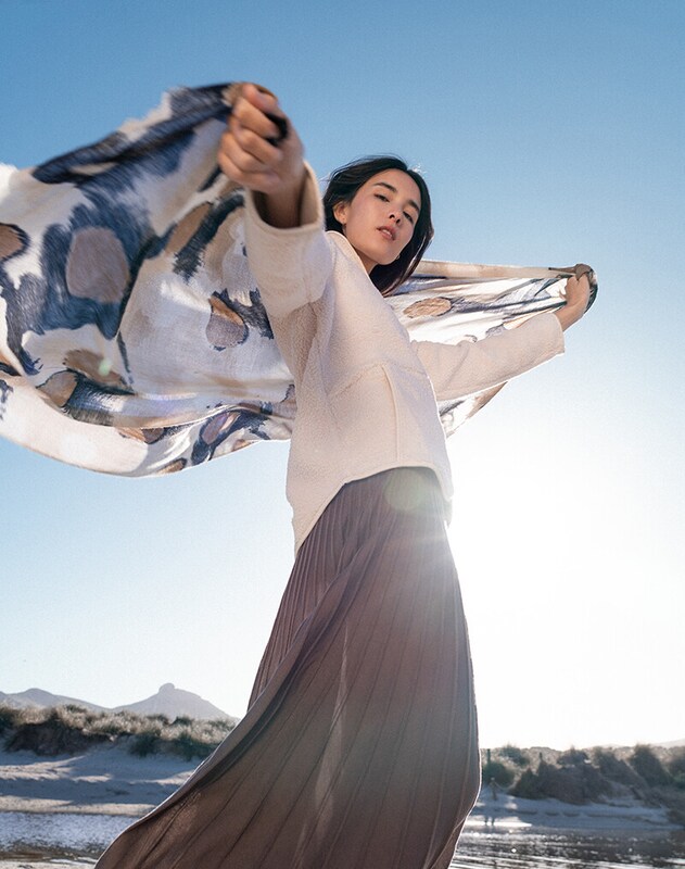 ABBACINO | PAÑUELOS Y BUFANDAS