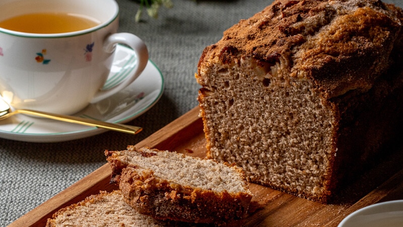 Bolo de maçã com canela