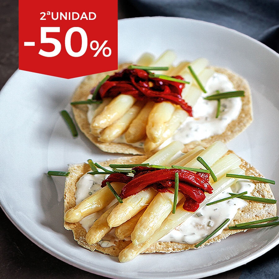 Espárragos y pimientos