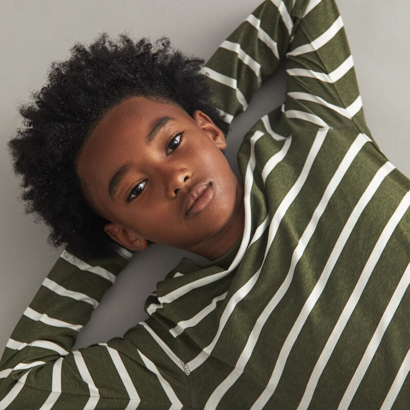 Veja a seleção de longsleeves em Moda Infantil na loja online do El Corte Inglés