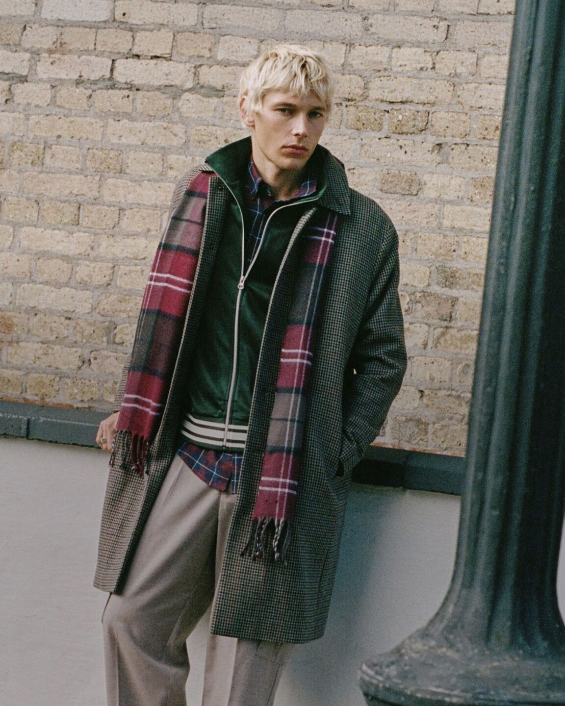Sfera | Varsity Refined