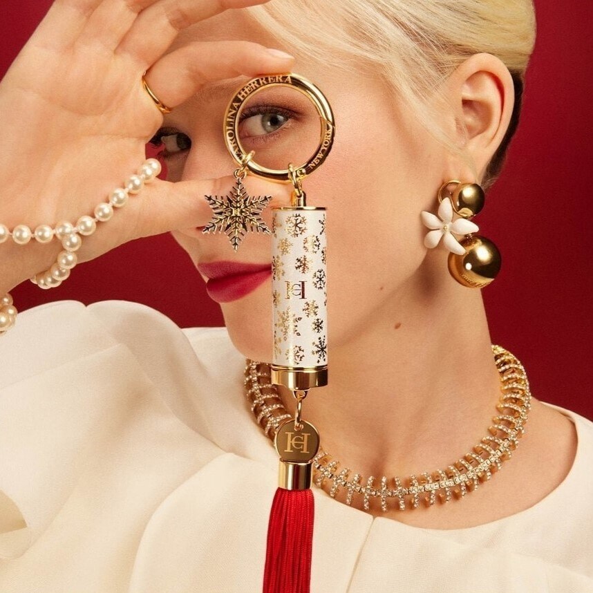 Capas de batom Carolina Herrera