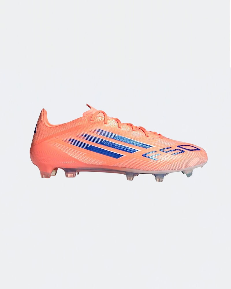 Botas de fútbol adidas