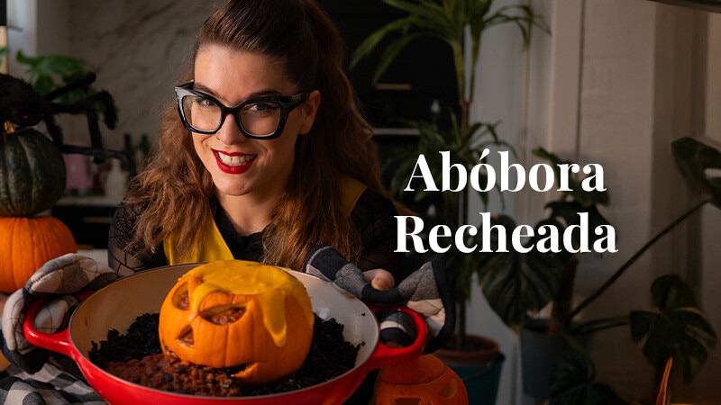 Abóbora recheada de Halloween